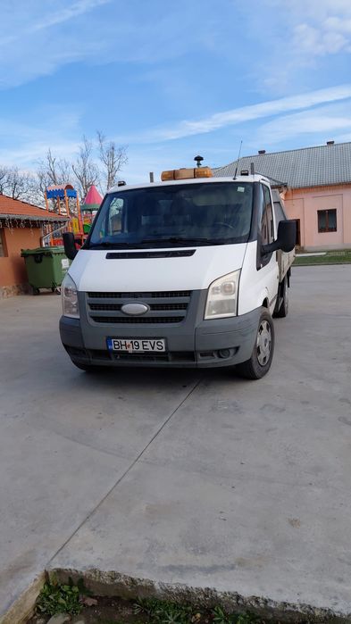 Vând Ford transit