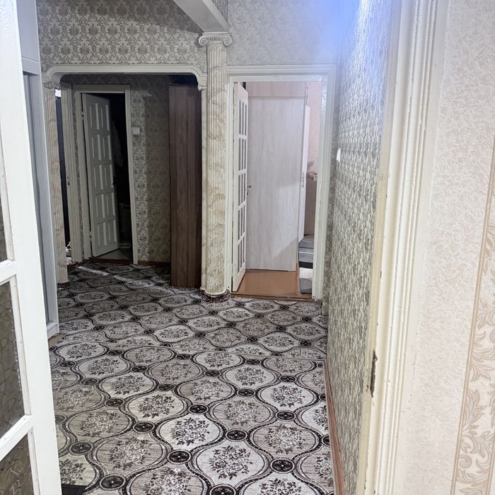 4 xonali kv sotiladi  bez makler