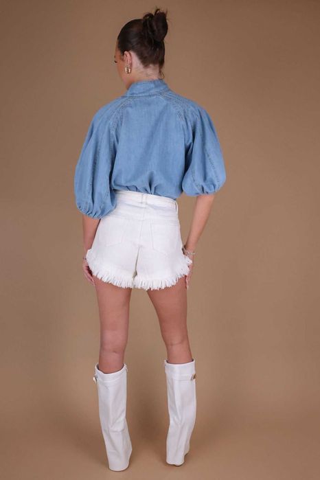 Къси бели дънкови панталонки