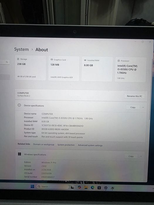 Echipament Surface book 2, i5, 8gb, 256 GB, 13.4" screen