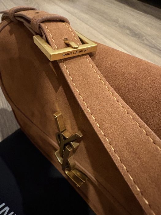 Уникална дамска чанта YVES SAINT LAURENT