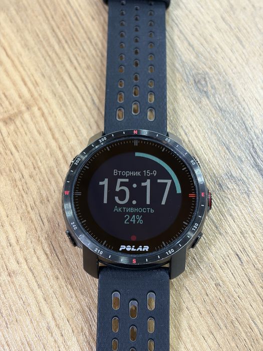 Часы Polar Grit X Pro