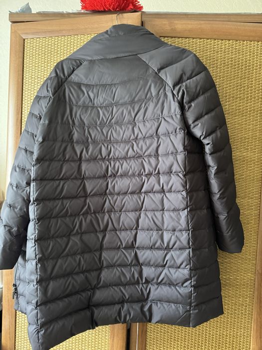 Продаи пуховик!