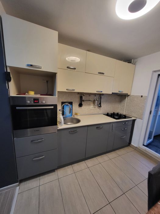 Inchiriez Apartament 3 camere Dristor