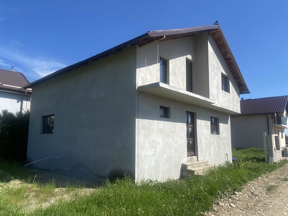 Casa de vanzare lazuri