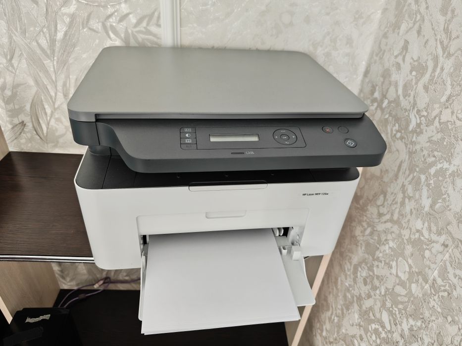 Продам чб принтер