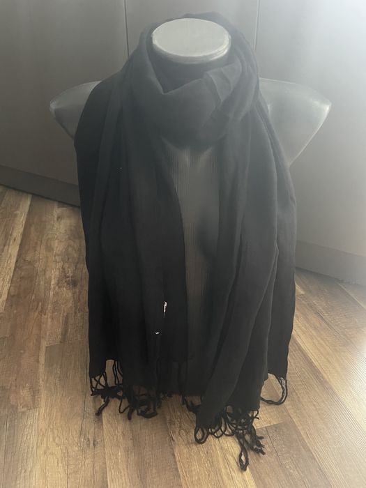 Голям лот от шалове