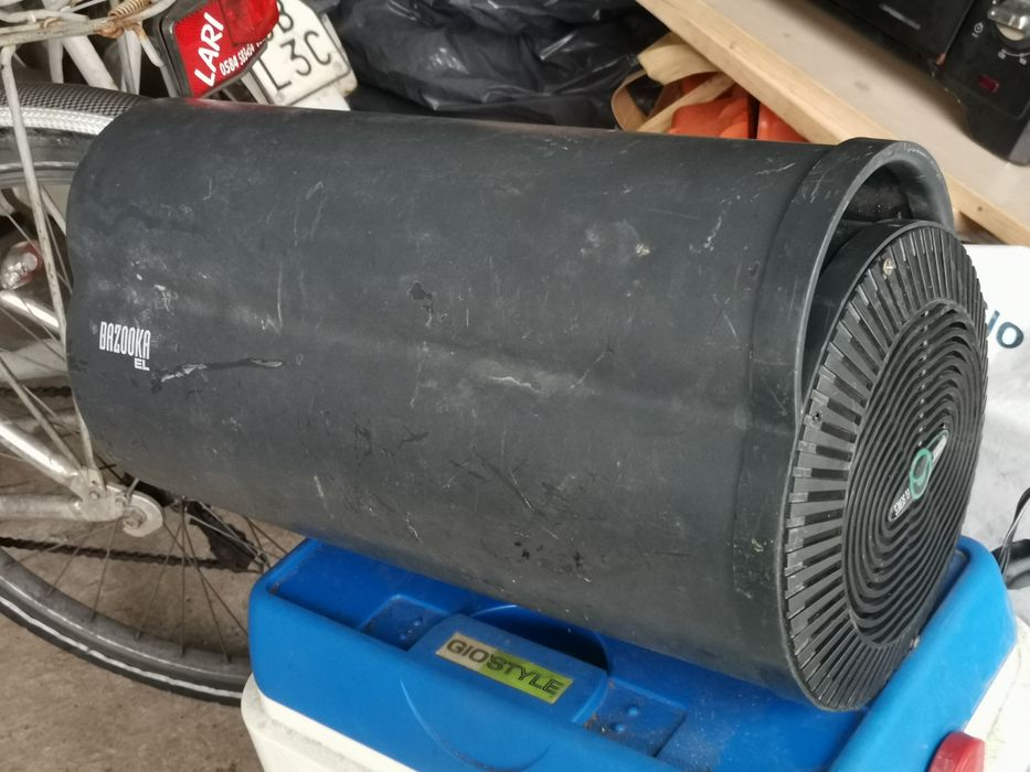 Компресор и други неща от гаража