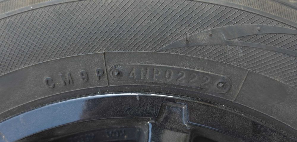 Джанти с гуми 4x98