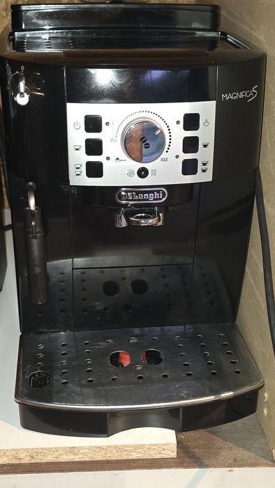 DeLonghi Magnifica , Privileg, Jura