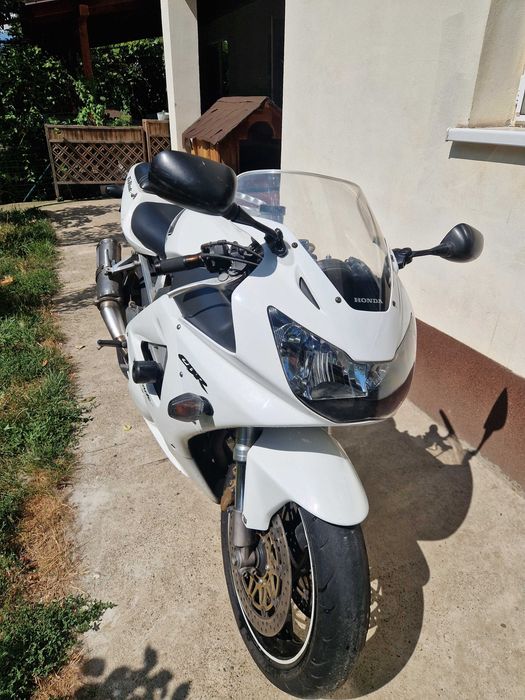 Motocicleta Honda CBR 929
