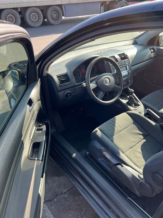 VW Golf 5 coupe 1.9 tdi diesel 105 cai pilot automat dublu climatronic