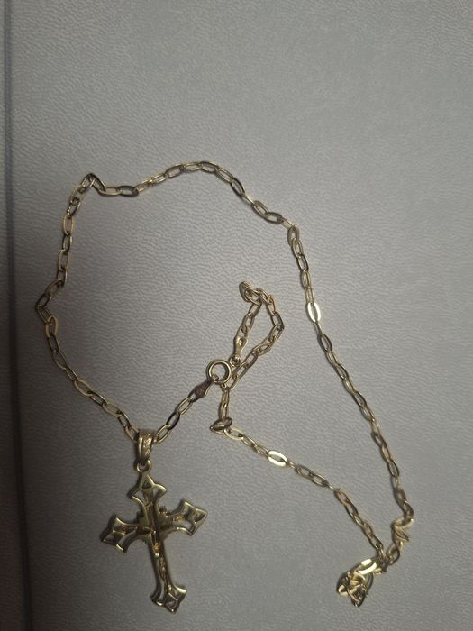 Lant aur 14k 42cm si cruce cu filigram 4 cm, greutate 5, 25 g nepurtat