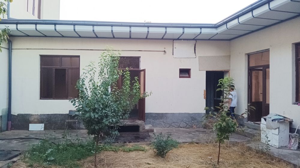 Уй ижарага берилади олмазор район 745000 сумдан киши бошига