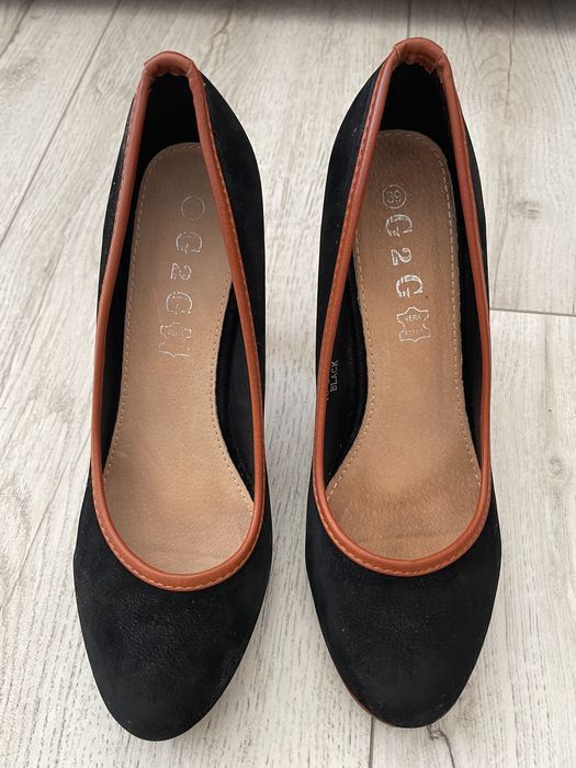 Дамски елегантни обувки на висок ток, 39 номер