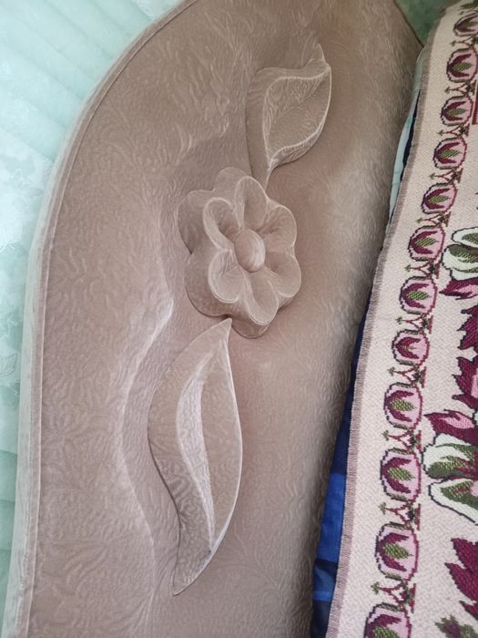 Продам кровать бу