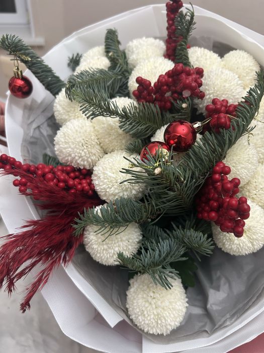 Шикарный новогодний букет