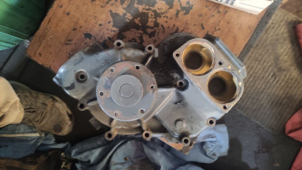 Помпа охлаждения двигателя МАН МАН