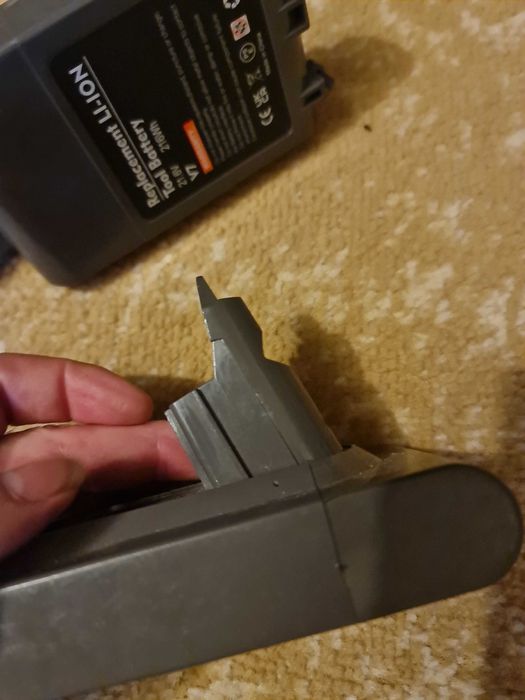 Vand Aspirator Dyson v6/v8 vand repar baterii bat v6 v7 v8 v10 v11clic