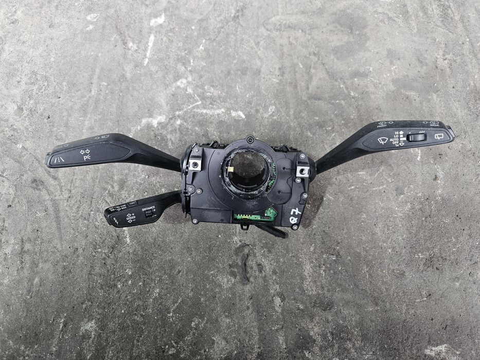 Конзола чистачки/дистроник за Audi Q7 4m