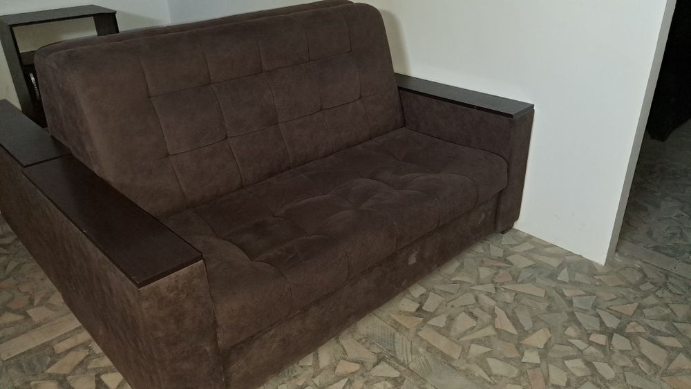 Диван  сатылады 1.40 м