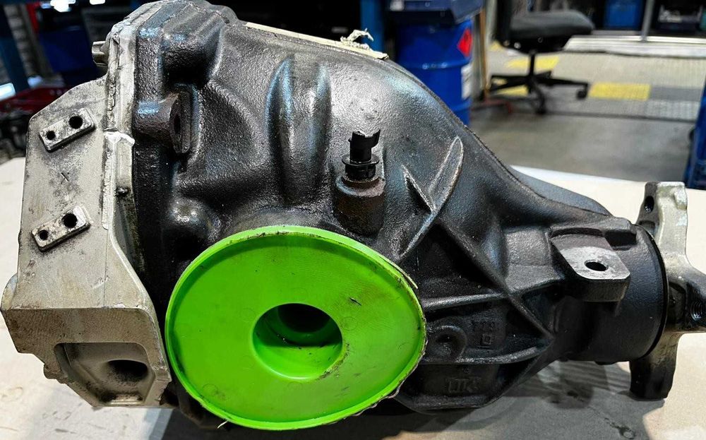 Diferential spate Mercedes A2573506300 W213 C238 W238 W257