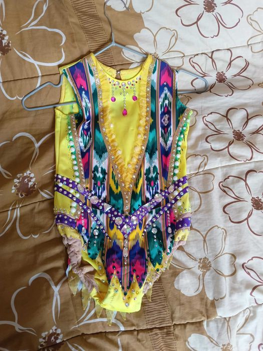 Купальник для художественной гимнастики