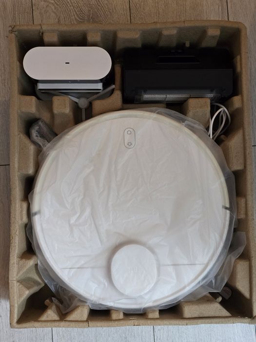 Aspirator inteligent Xiaomi Mi Robot Vacuum-Mop P