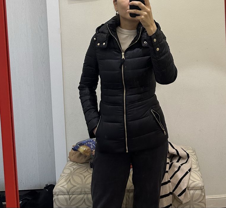 Продам легкую куртку Massimo Dutti