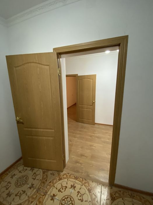 Двери и ламинаты