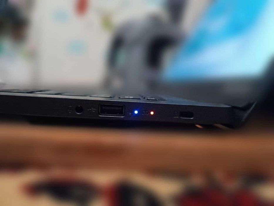 Acer Extensa 215-22