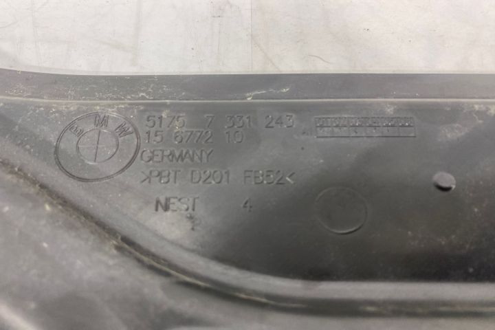 Ornament superior 51757331243 BMW Seria 3 F30  [din 2011 pana  2016] seria