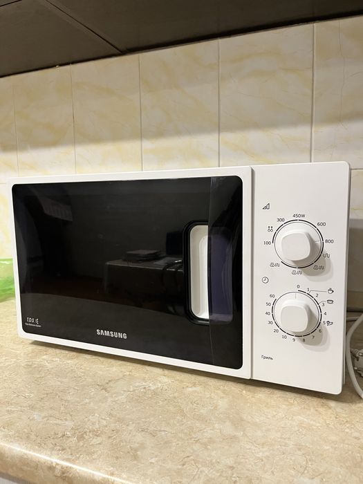 Микроволновка Samsung