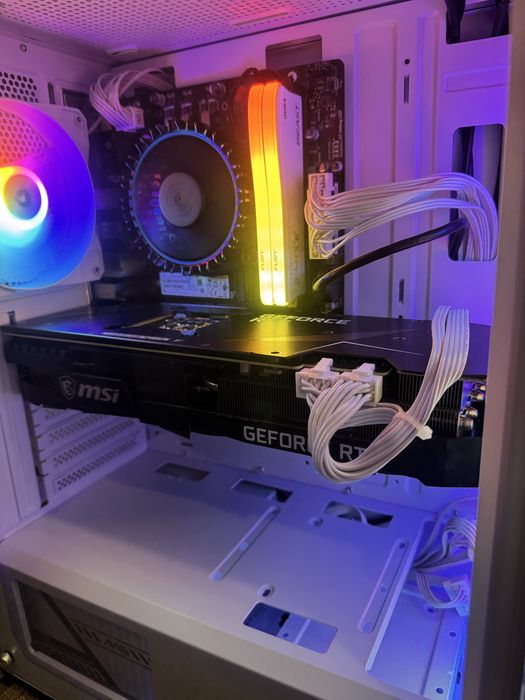 Kit i7 14700F + 32gb ddr4 + placa de baza