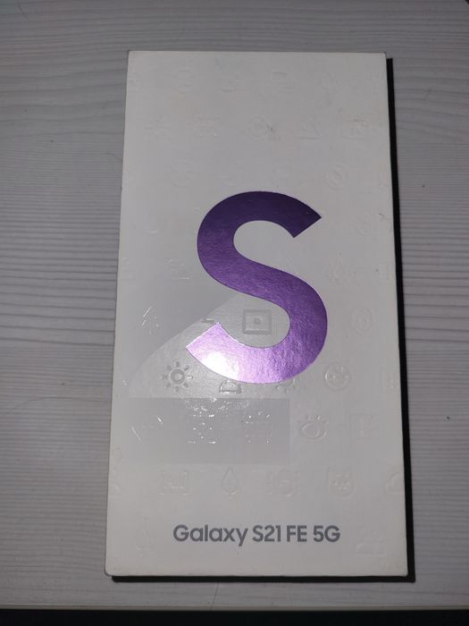 Продам Samsung s21fe