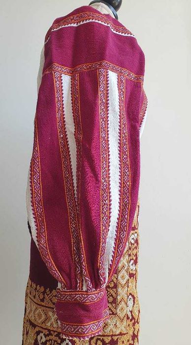 REDUCERE 15%! Costum popular (ie/camasa, fota/catrinta/valnic, brau)