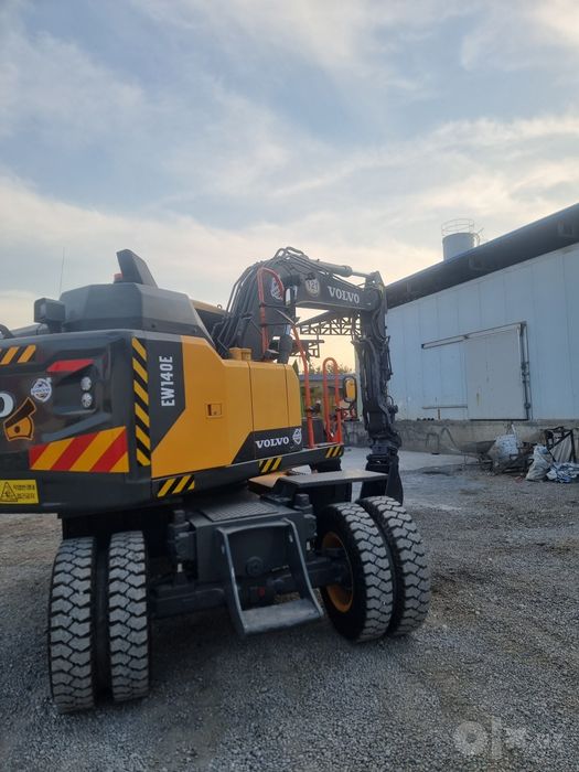 Ekskavator Volvo 140 talik