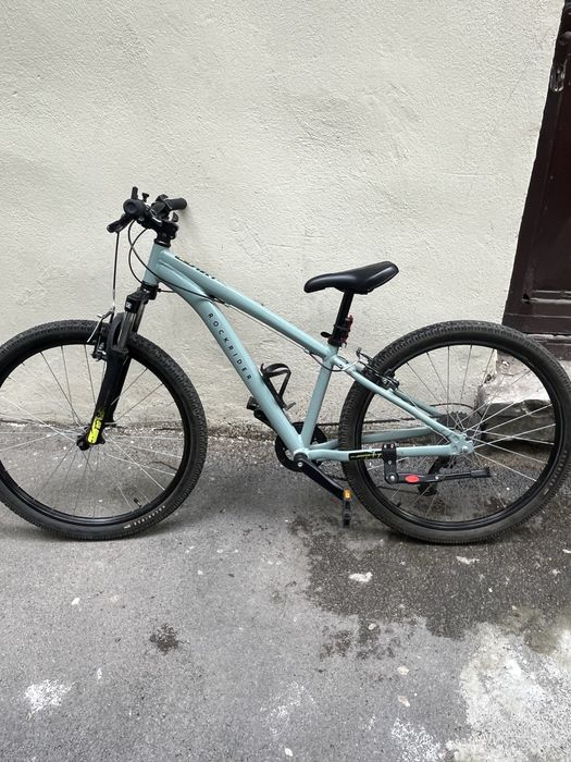 Rockrider ST500.