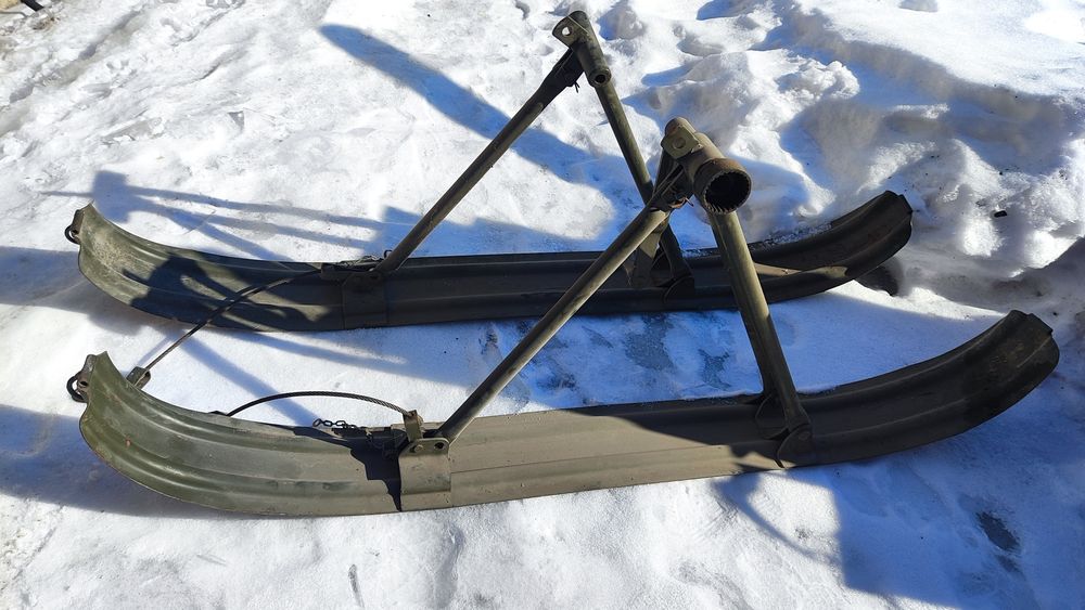 Железные лыжи для бабины