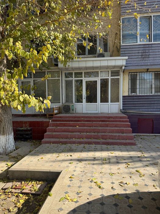 2 xonalik uy sotiladi