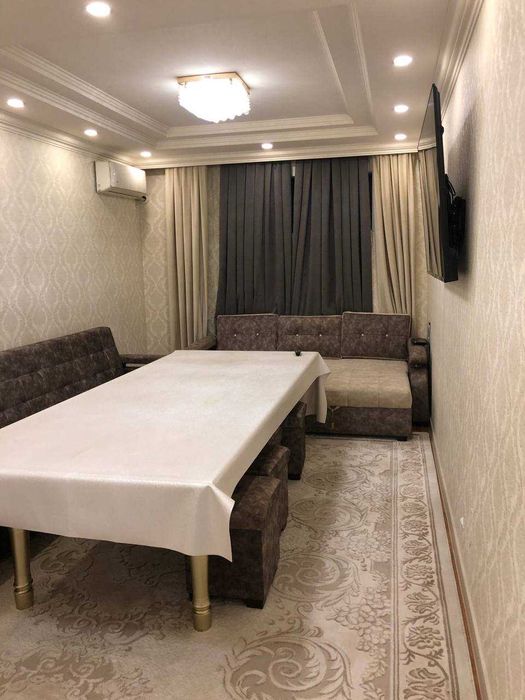 Буюк Ипак Йули  2-х комн квартира в новостройке