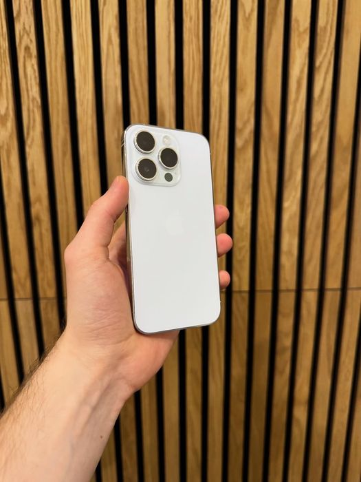 IPhone 14 Pro   / 256 GB