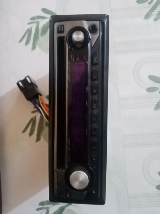 Vând mp3 KENWOOD și bobina inducție.