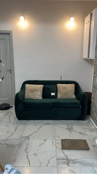 Canapea 3 persoane