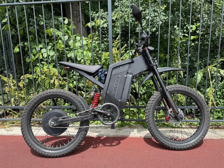 Bicicletă electrică (Sur-RON/ Talaria/ E-Xbike) 85 km/h – autonomie 100 km – legală pentru oraș – upgrade-uri premium