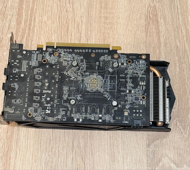 Видеокарта ASRock Phantom Gaming RX 570 8GB GDDR5