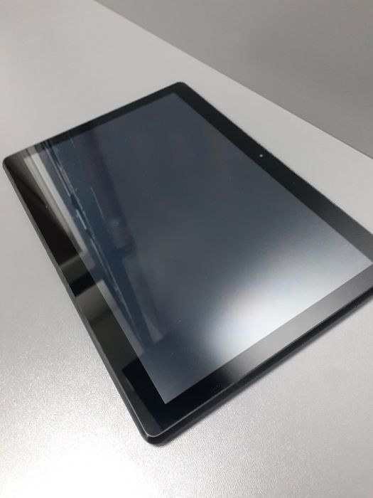 Планшет Lenovo TabM10