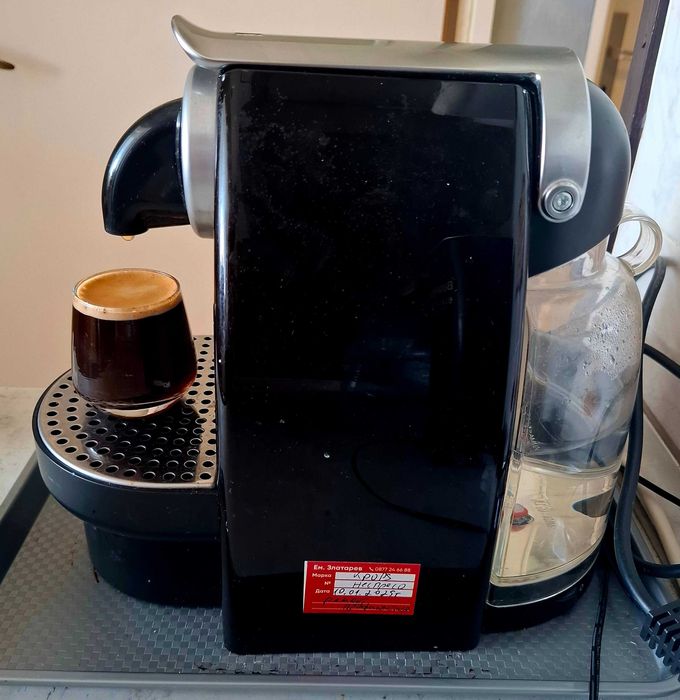 КАФЕМАШИНА "Krups Nespreso"