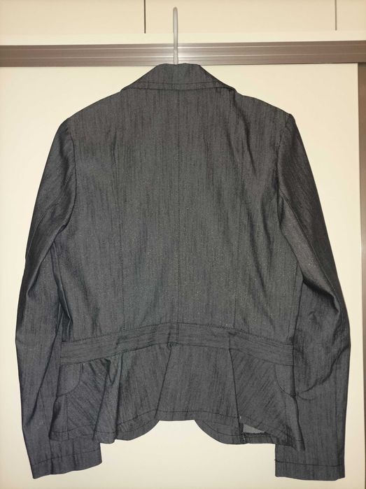 Set sacou + pantaloni, de vara, culoare gri cu fir auriu, mar.38-40