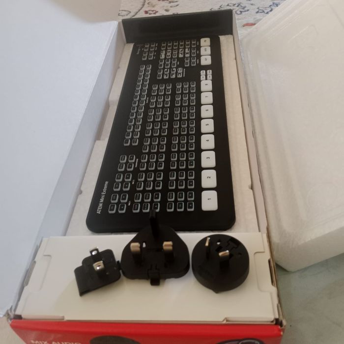 Видеомишкер Blackmagic Design